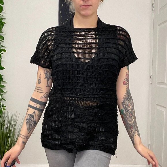 Chico's Oversize Crochet Knit Sweater Short Sleeve Size 2 Black - Picture 3 of 13